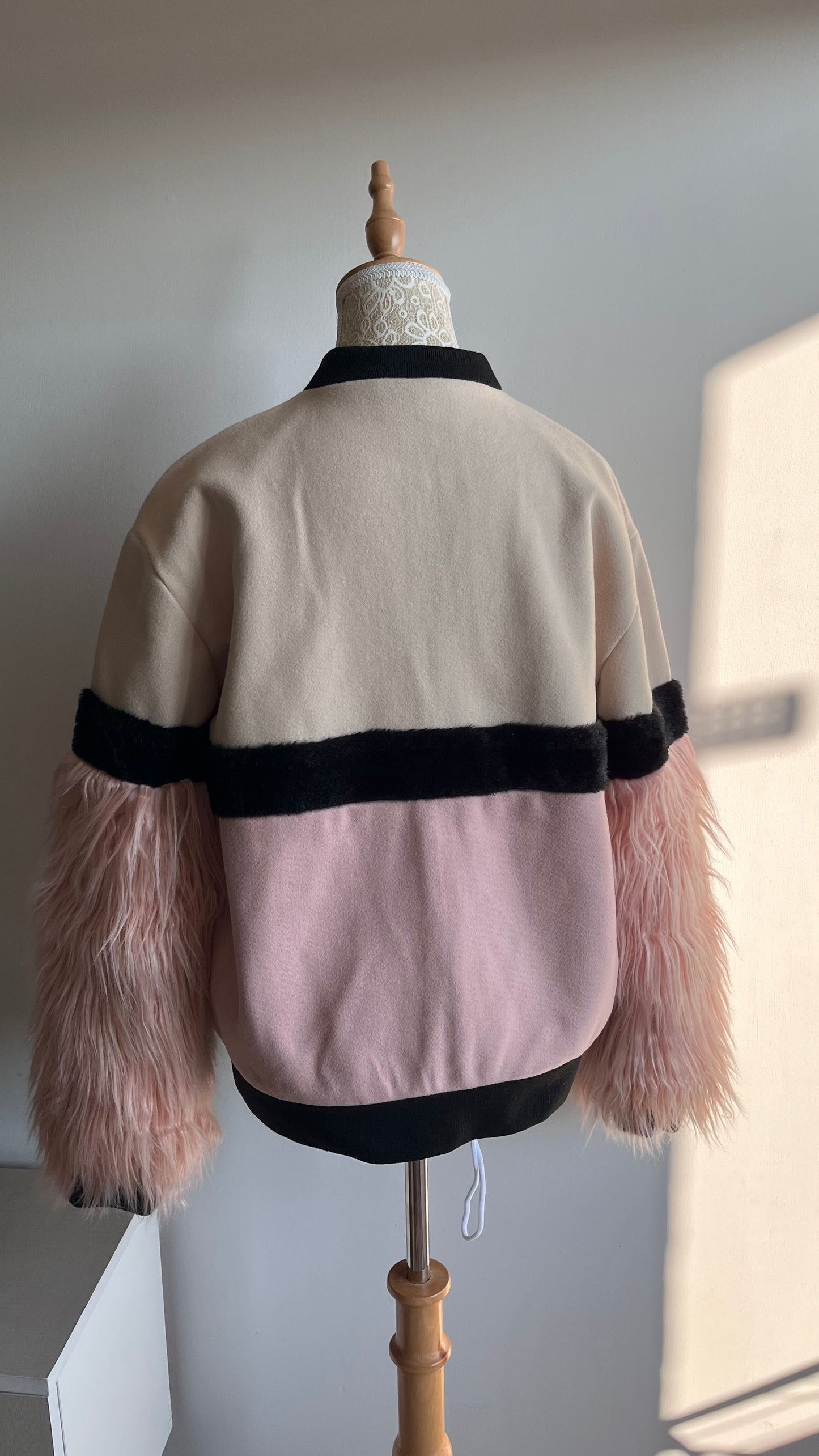 Chaqueta M