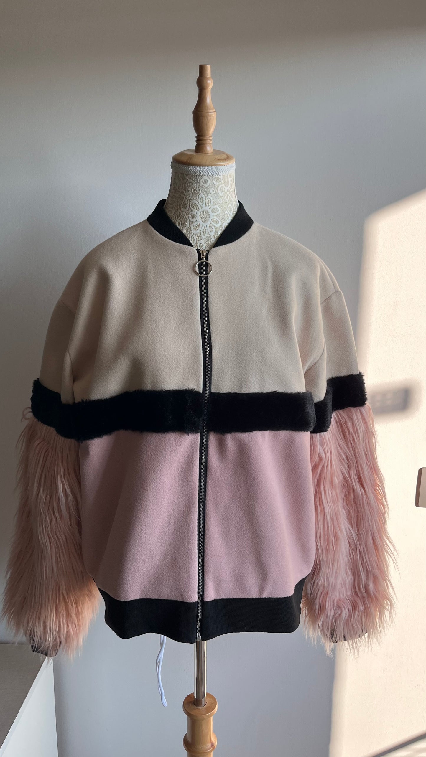 Chaqueta M