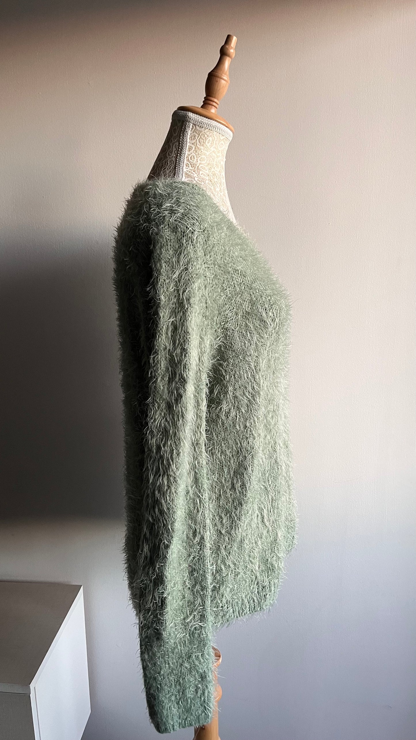 Sweater L