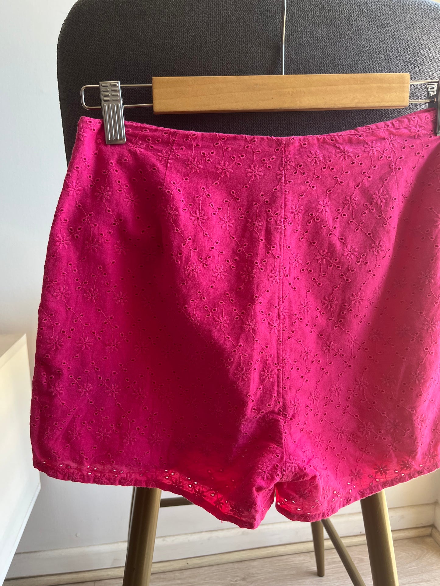 Falda shorts broderi S