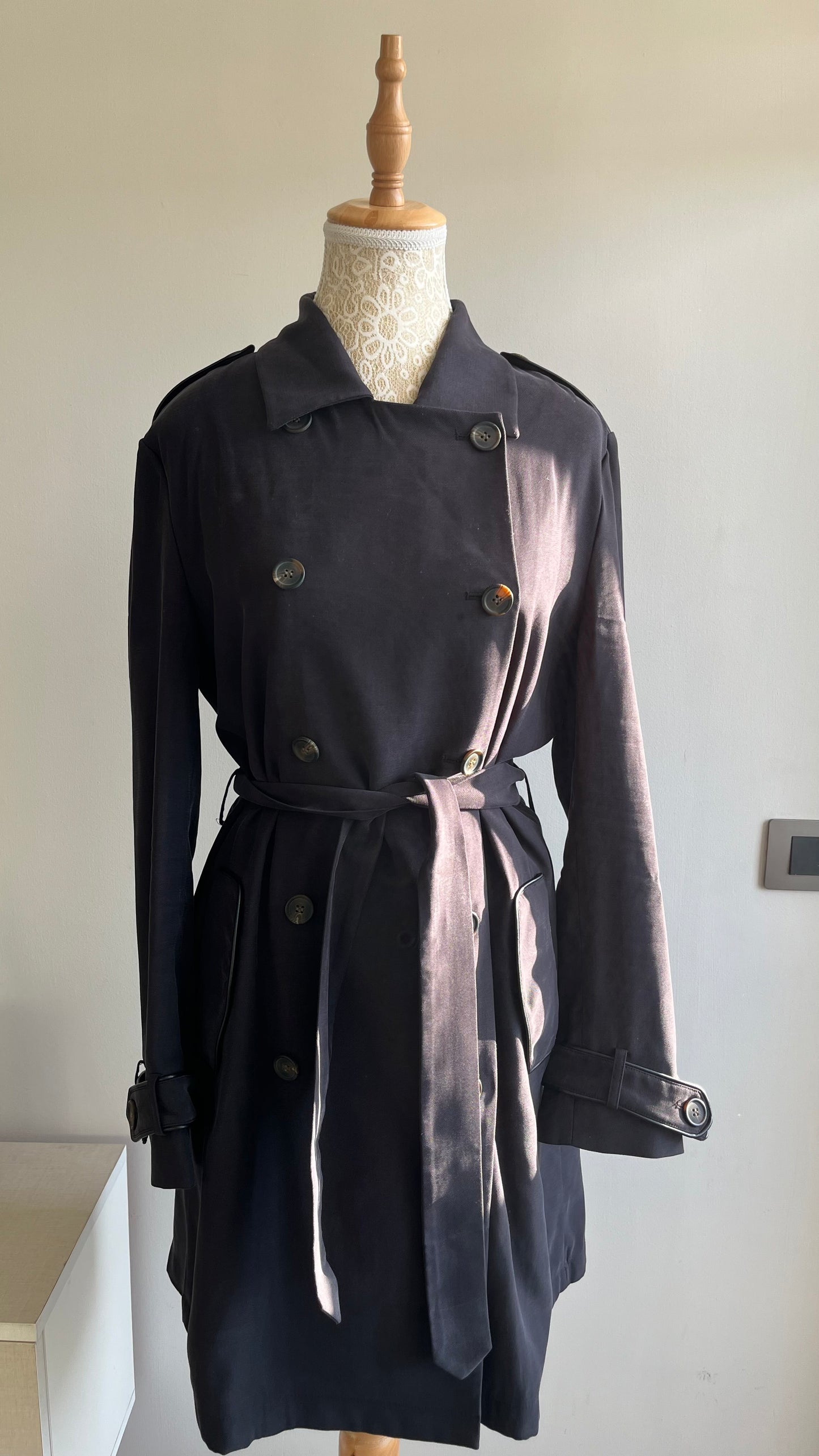 Trench IO Talla 40 (M)