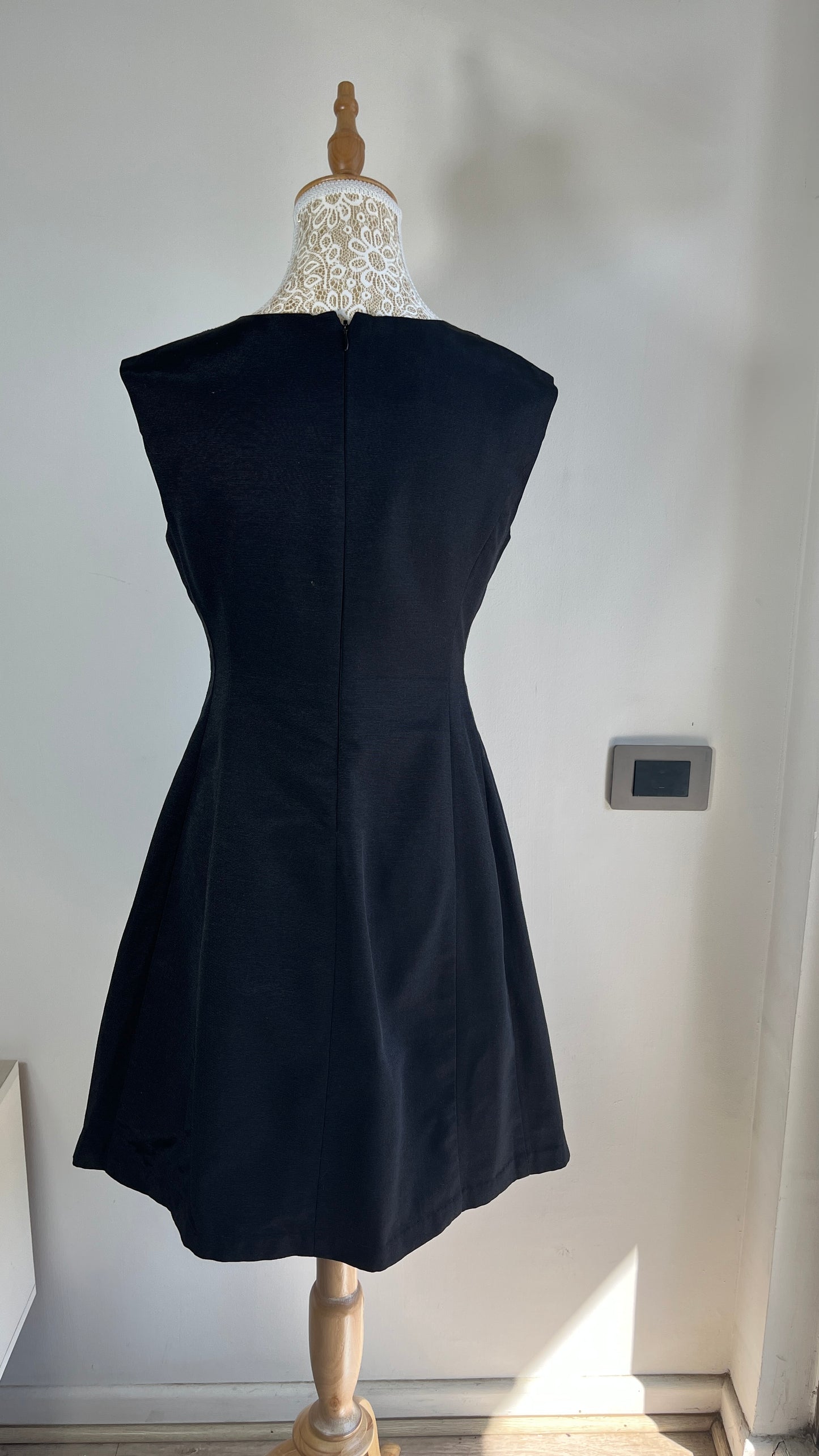 Vestido con pedrería Alfani Talla S
