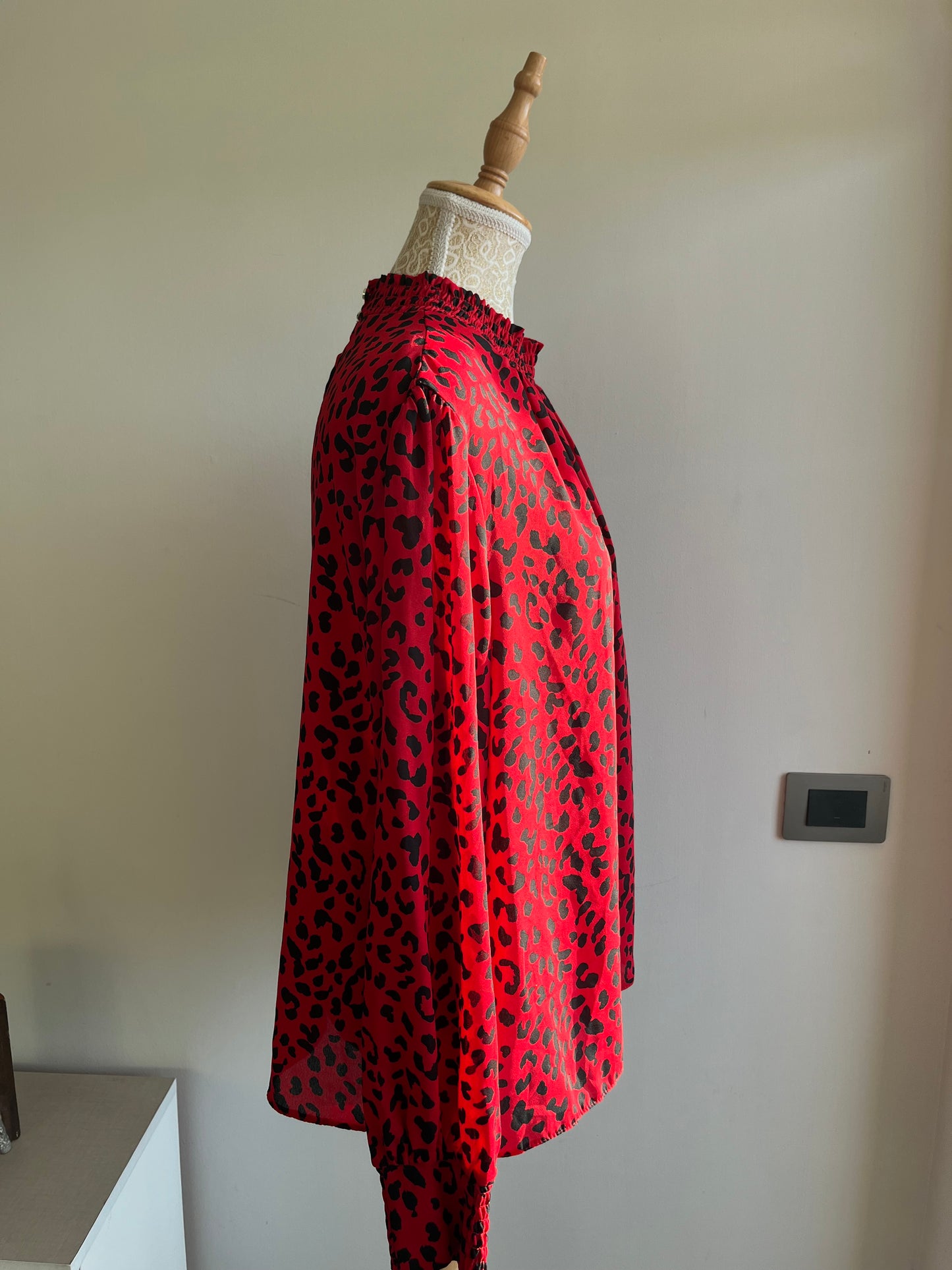 Blusa roja Print Talla L