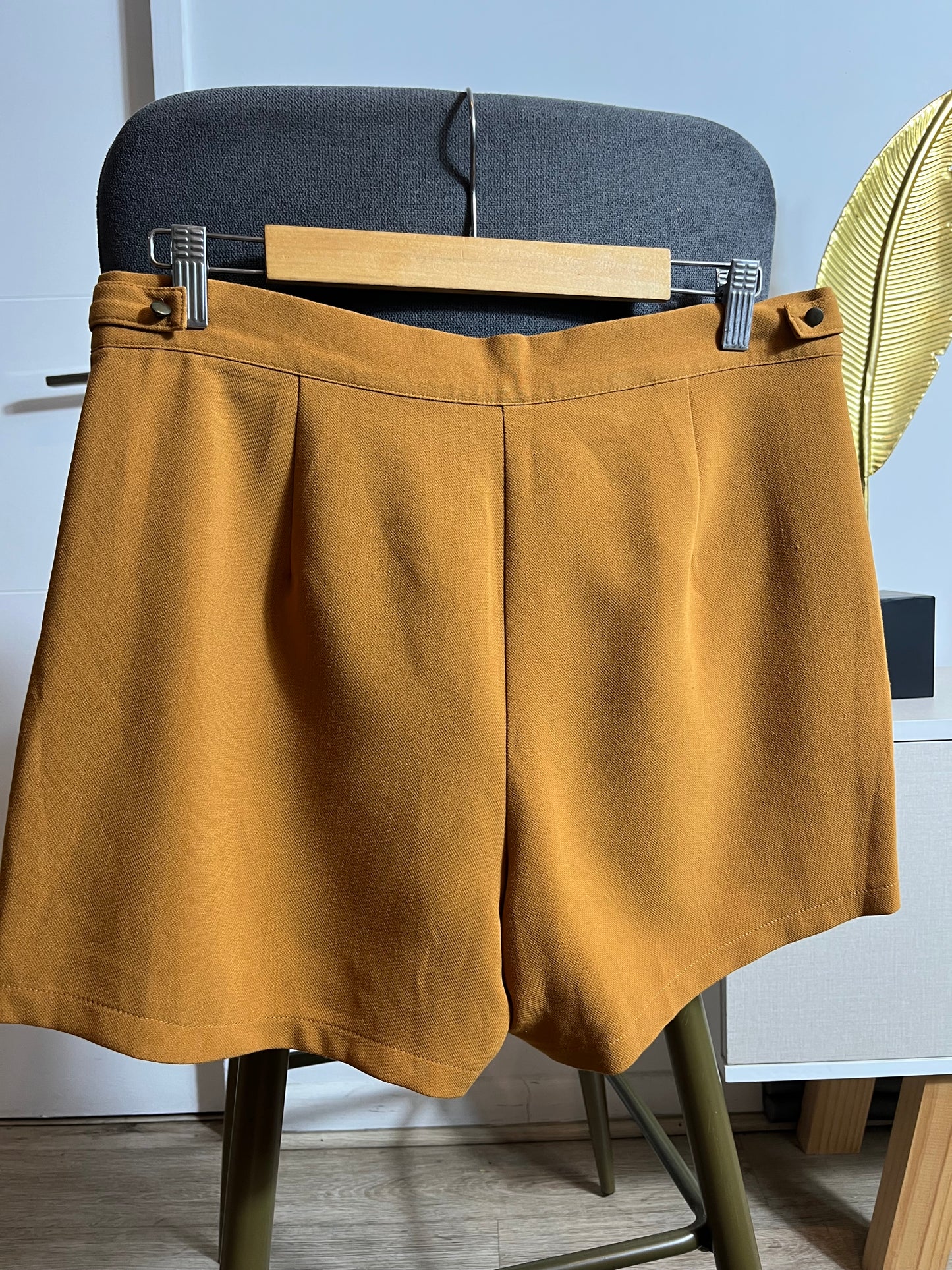 Shorts sastrero